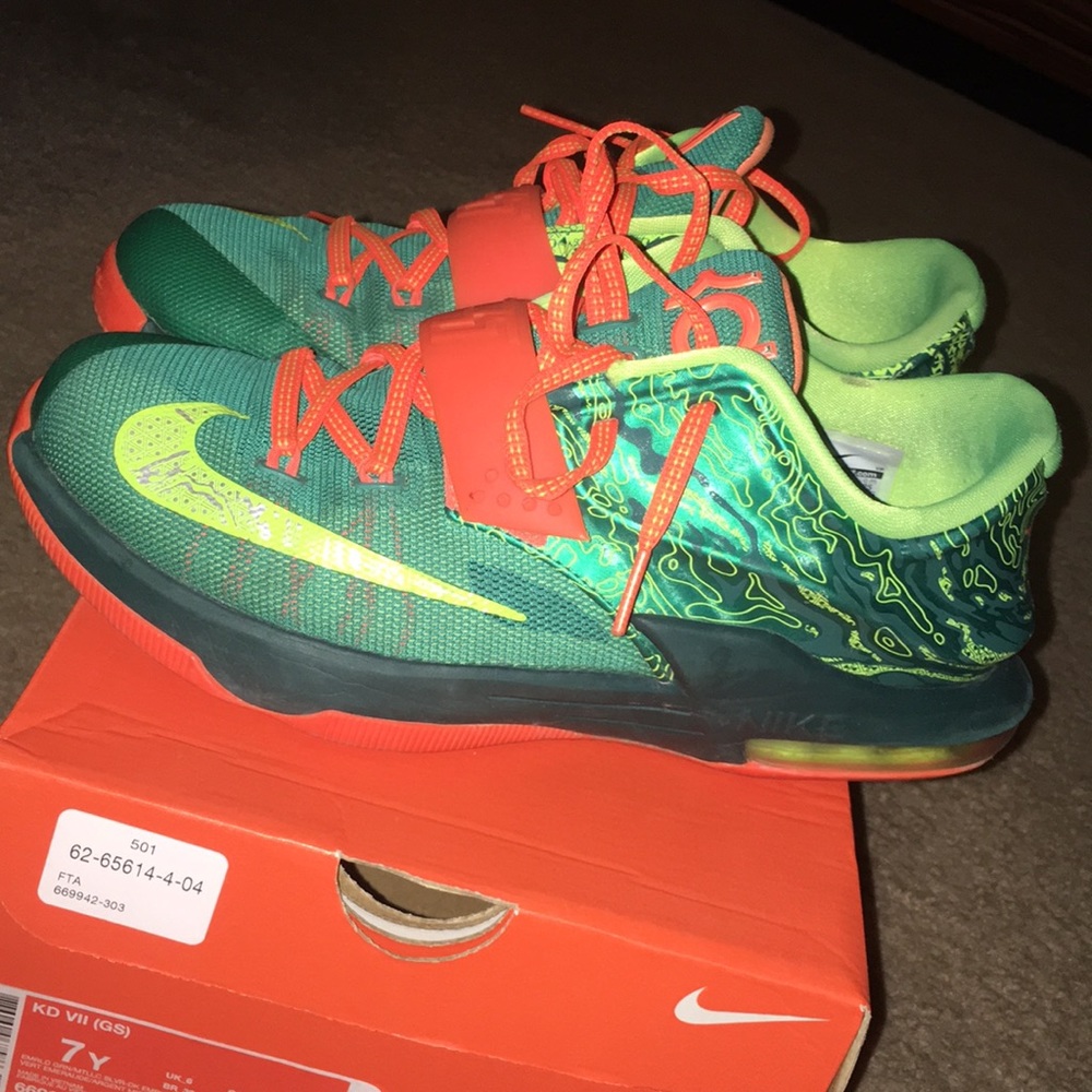 KD VII